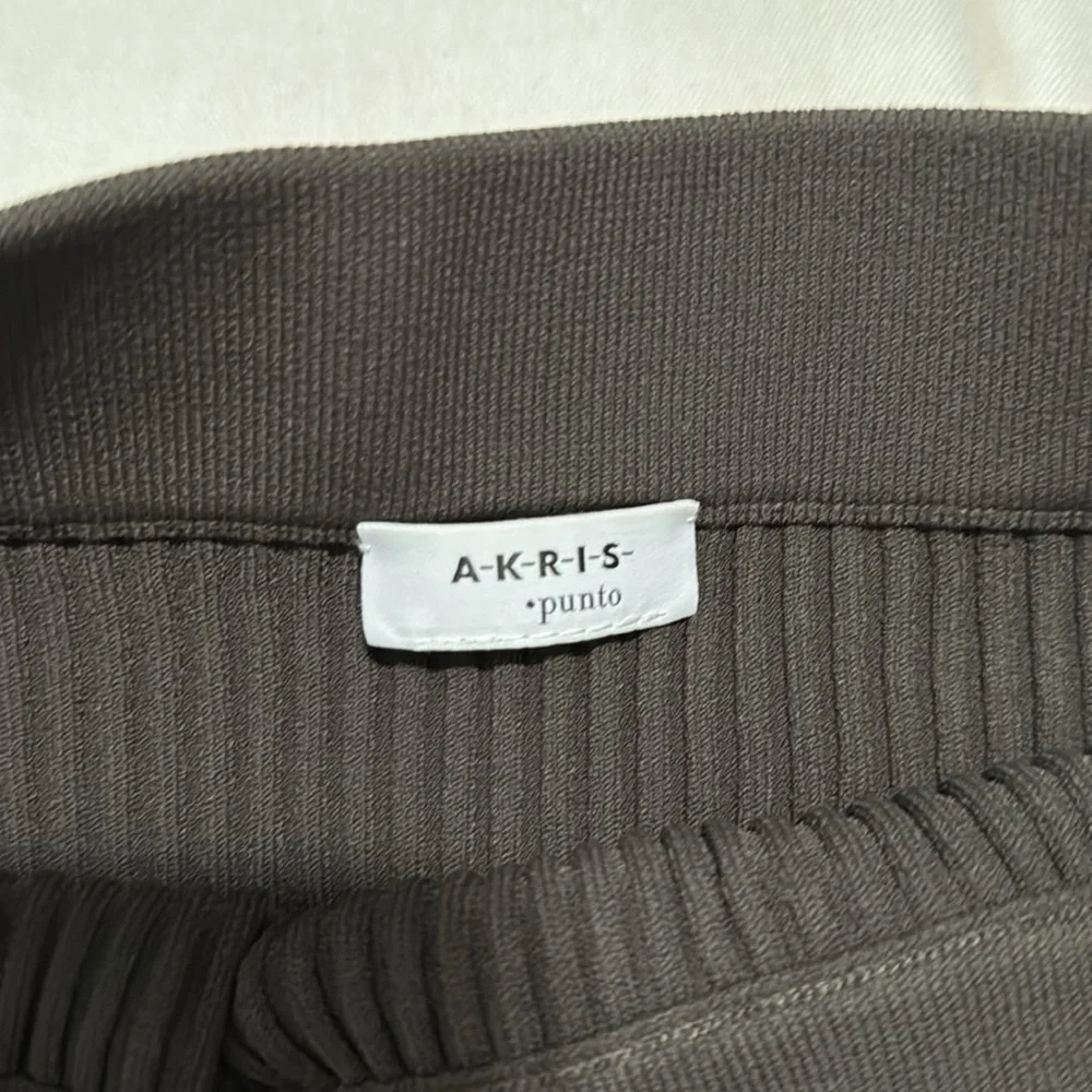 Akris Punto Skirt 
Stretch Viscose Midi Pencil... - Picture 4 of 9